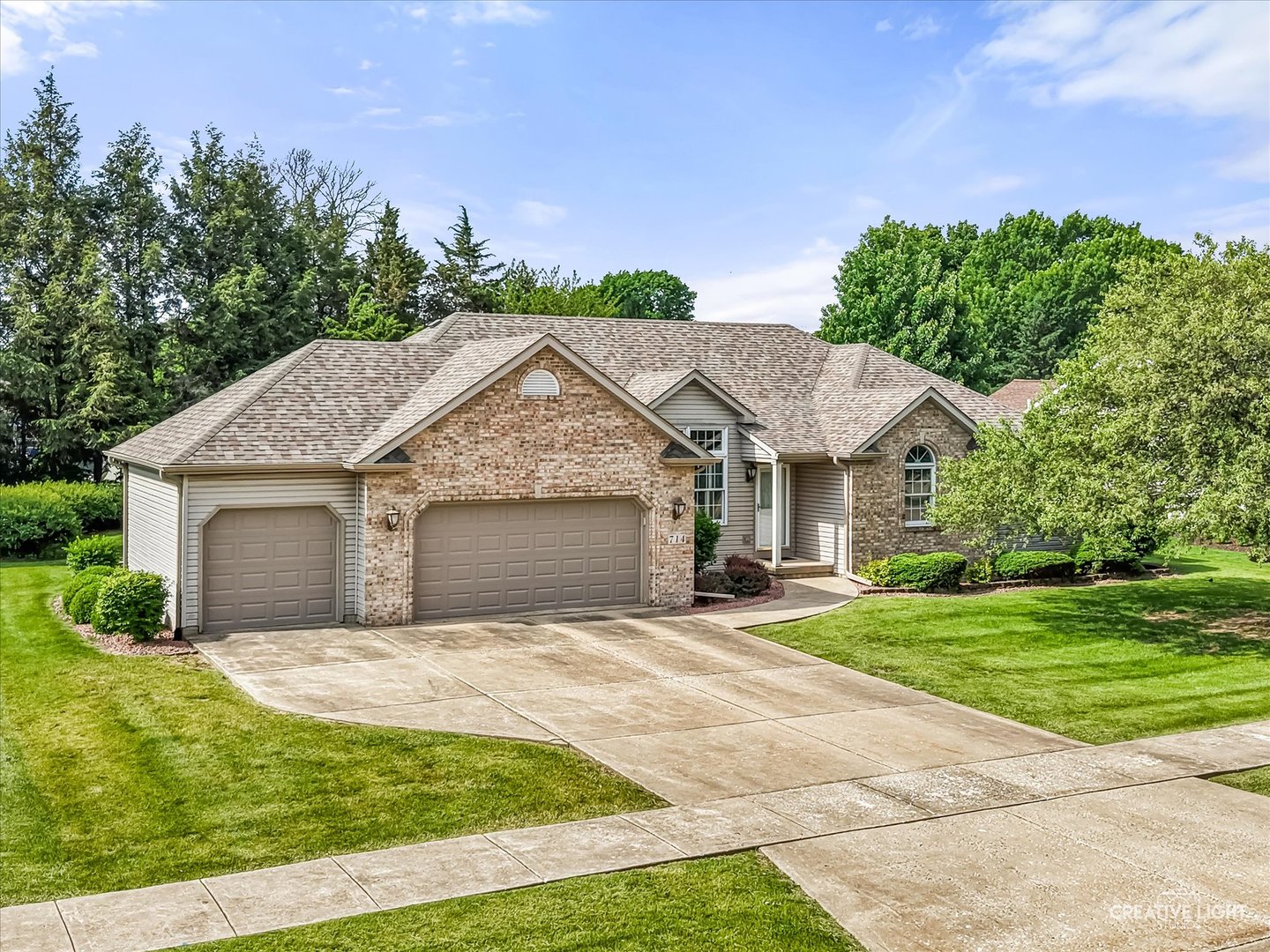714 East Knights Road Sandwich, IL 60548 - Photo 24 of 33 a front view of a house with yard and green space