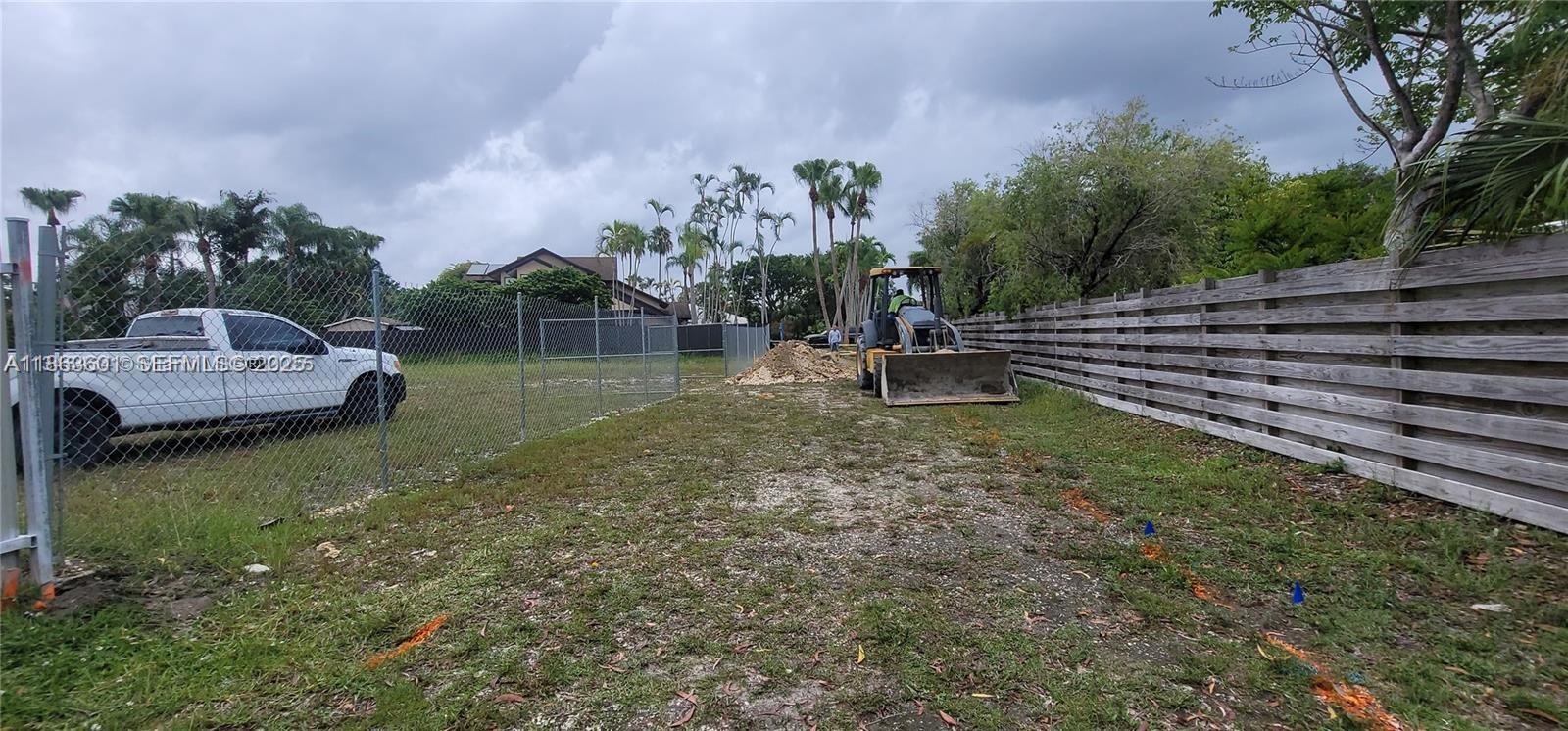 13050 Southwest 103rd Avenue Miami, FL 33176 - Photo 29 of 37 a view of a backyard
