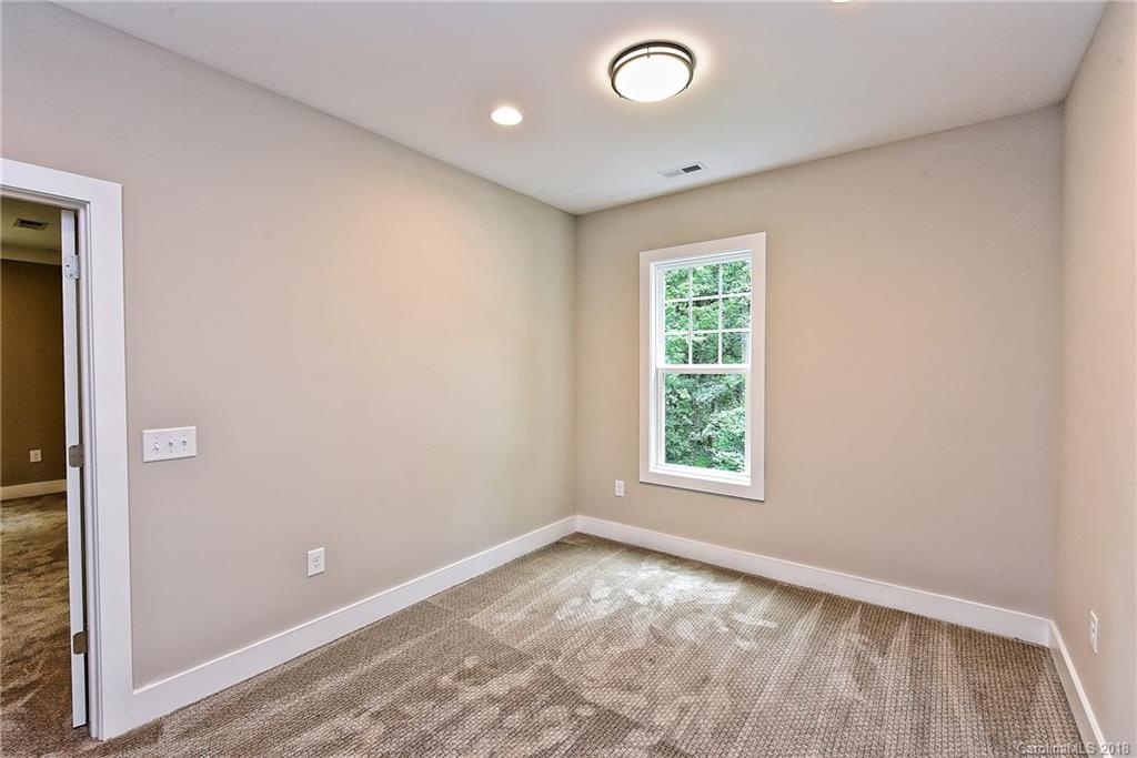 5211 Valley Stream Road Charlotte, NC 28209 - Photo 20 of 32 Gallery Image 20