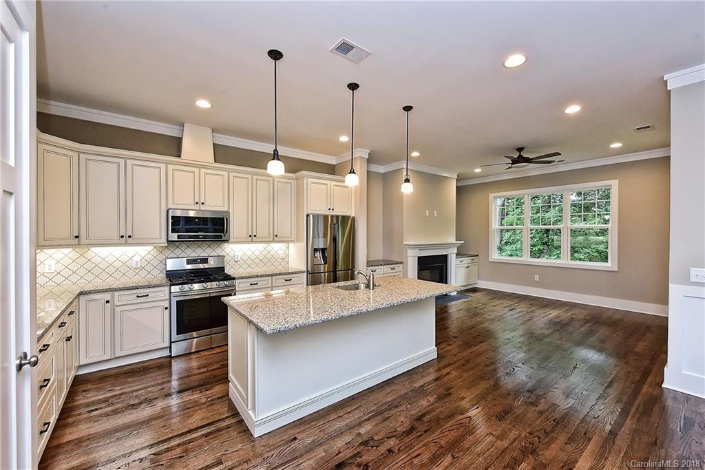 5211 Valley Stream Road Charlotte, NC 28209 - Photo 5 of 32 Gallery Image 5