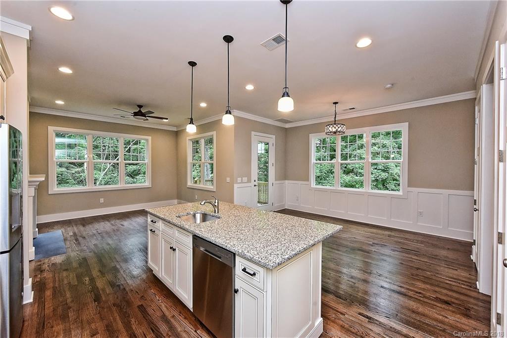 5211 Valley Stream Road Charlotte, NC 28209 - Photo 6 of 32 Gallery Image 6