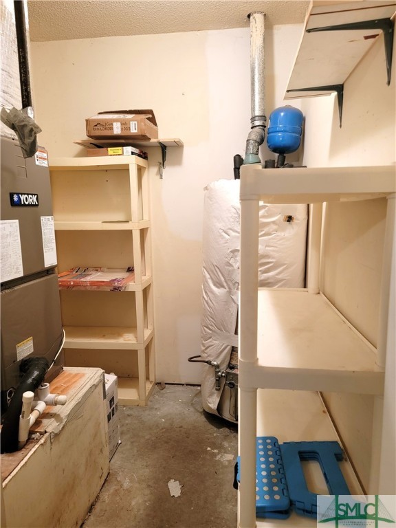 611 Windhaven Drive Hinesville, GA 31313 - Photo 4 of 33