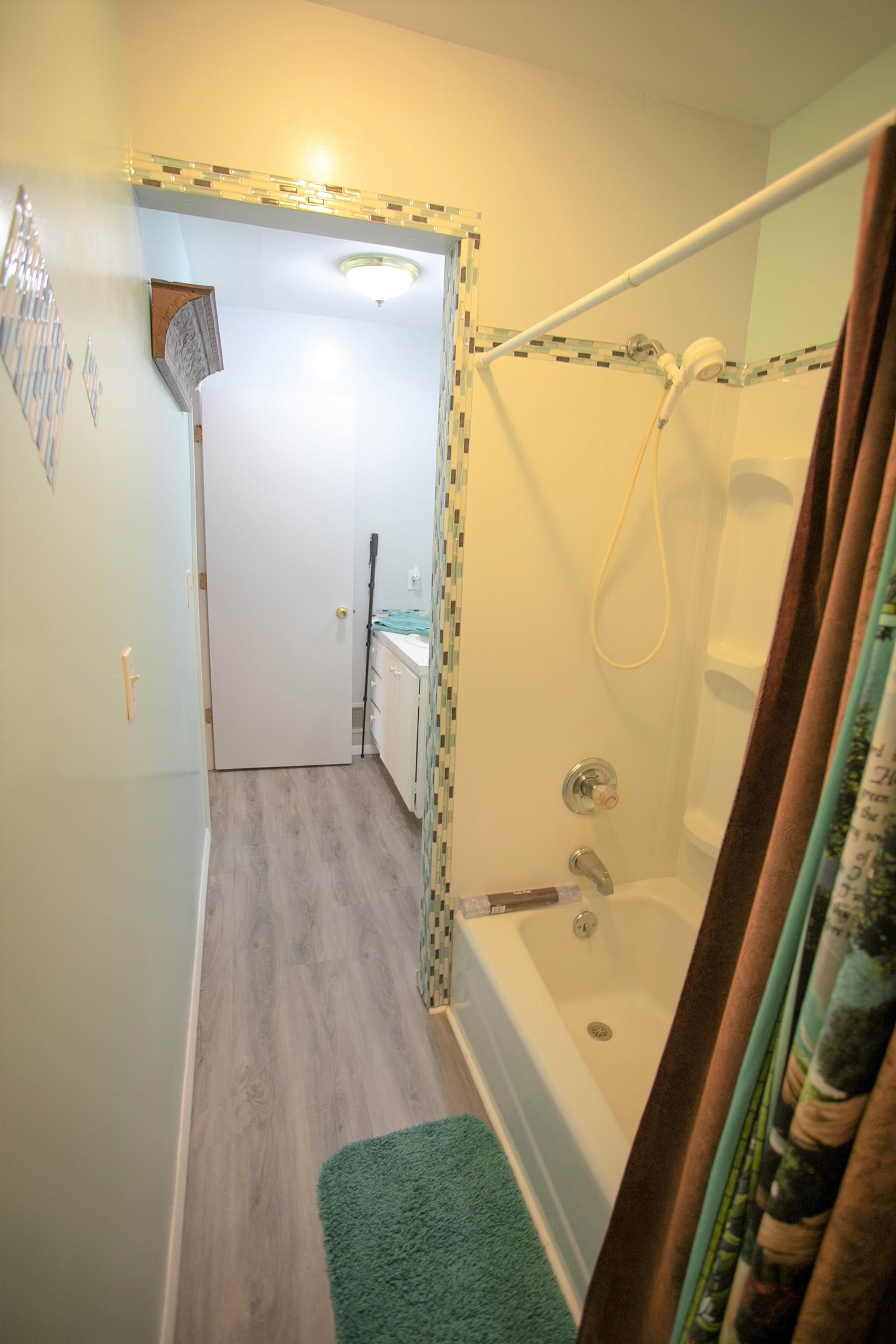 11229 Pittsburg Road Durand, MI 48429 - Photo 29 of 82 50109852-28.JPG