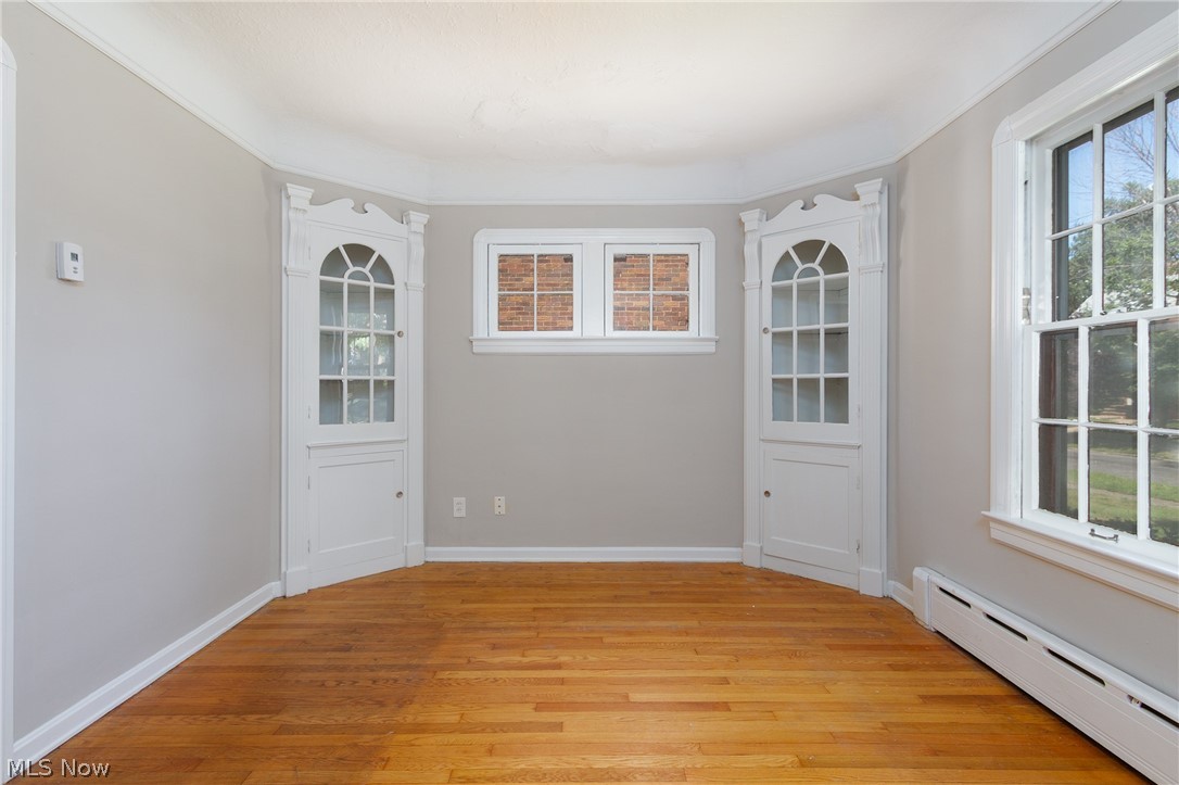 1020 Pennfield Road Cleveland, OH 44121 - Photo 15 of 35