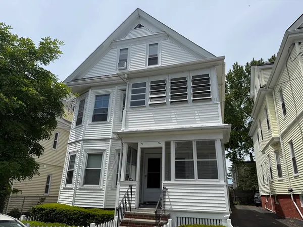 $5,500 | 58 Willow Avenue, Unit 58A, Somerville, MA 02144