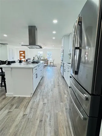$799,900 | 6329 East Lovers Lane, Dallas, TX 75214