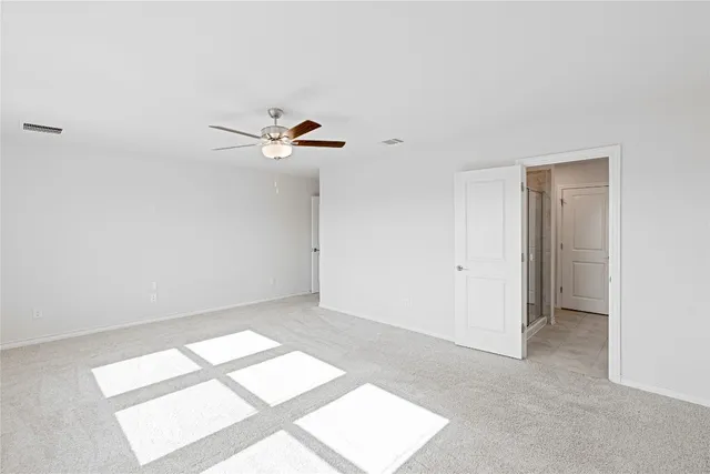 $2,050 | 316 Breccia Trail, Liberty Hill, TX 78642