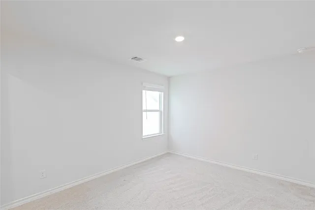 $2,050 | 316 Breccia Trail, Liberty Hill, TX 78642