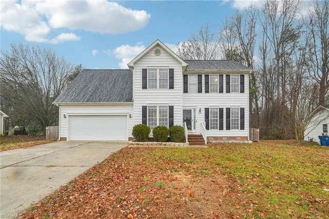 $354,900 | 4004 Auburn Hills Drive, Greensboro, NC 27407