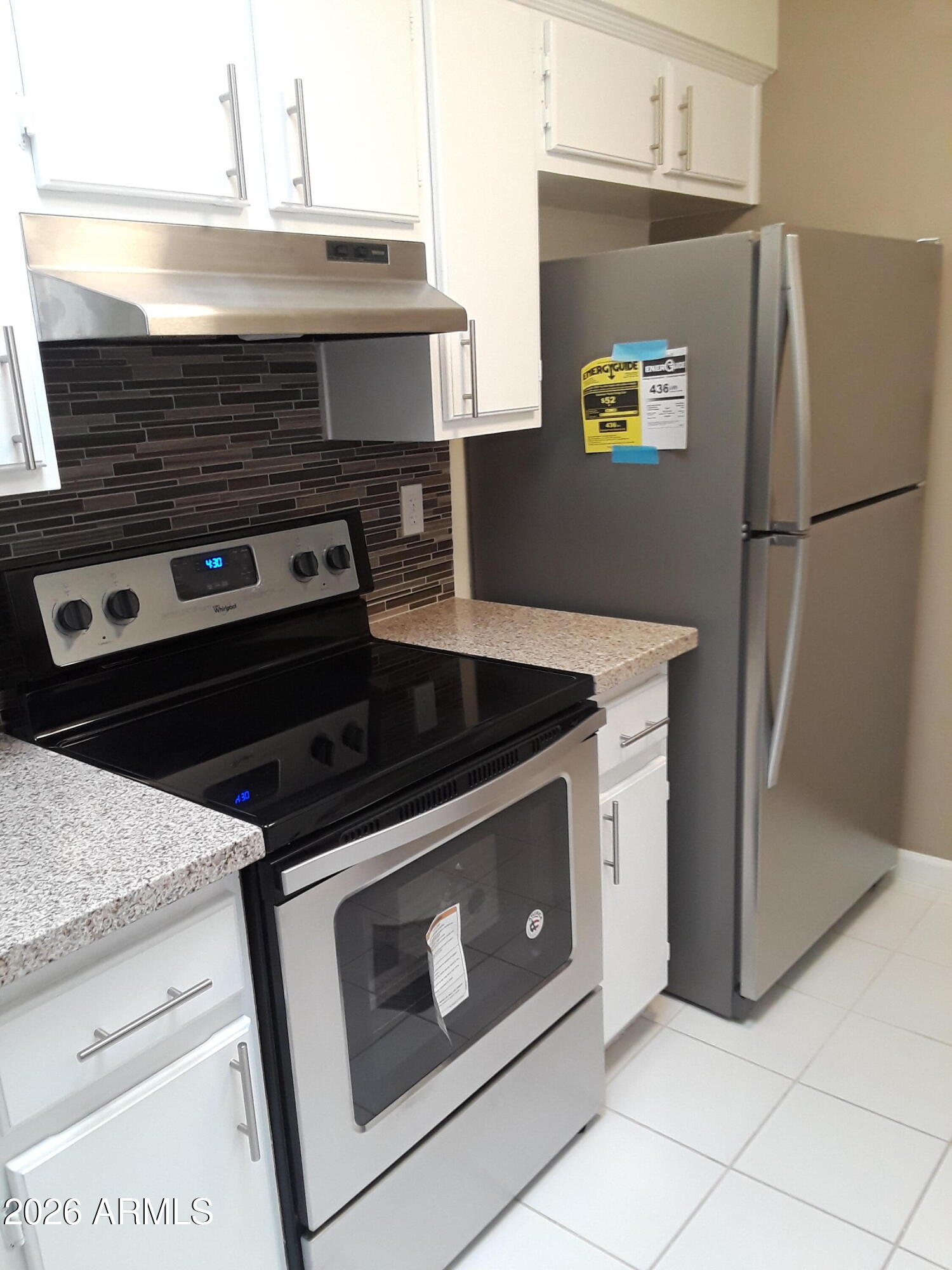 99 North Cooper Road, Unit 138 Chandler, AZ 85225 - Photo 3 of 13 Stainless appliances