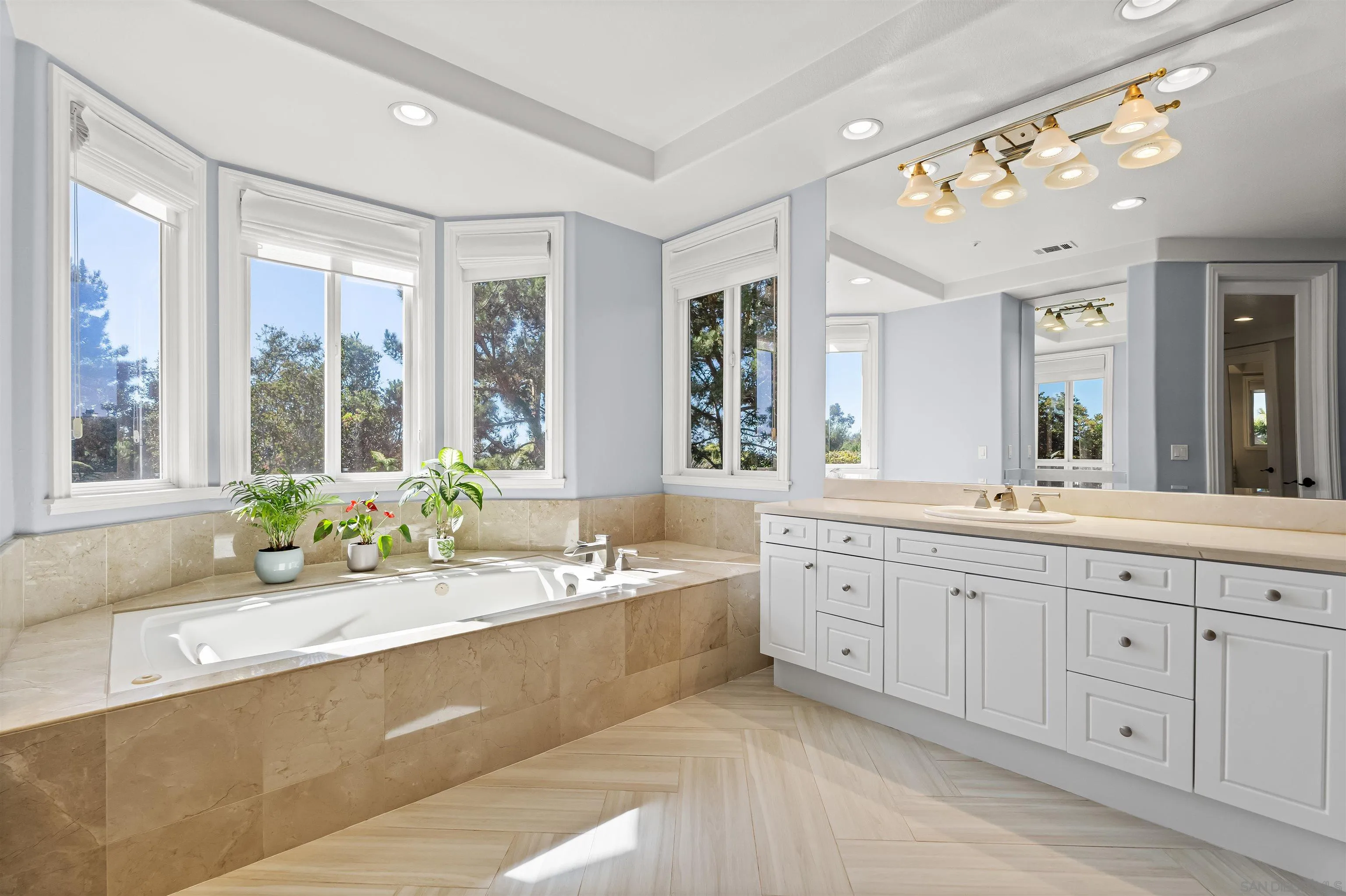 301 Cantle Lane Encinitas, CA 92024 - Photo 36 of 75