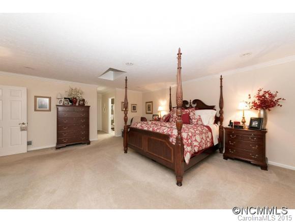 150 Timber Creek Road Hendersonville, NC 28739 - Photo 8 of 20 Gallery Image 8