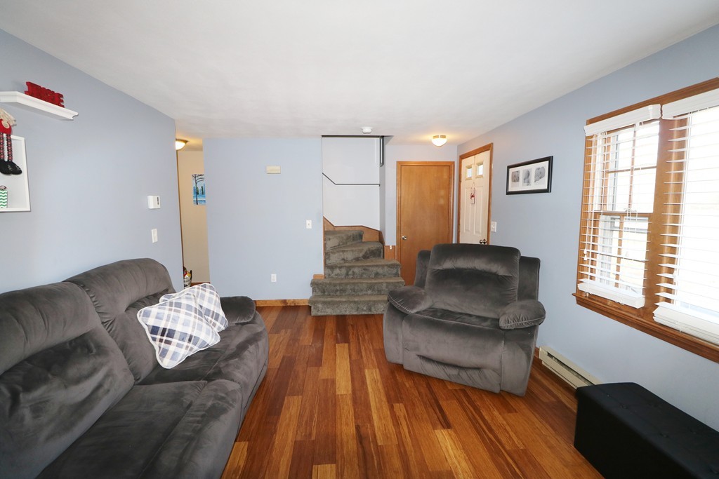 90 Cobb Road, Unit 90 Wrentham, MA 02093 - Photo 8 of 15 Gallery Image 8