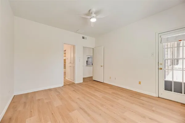 $1,700 | 1700 Amelia Court, Unit 312, Plano, TX 75075