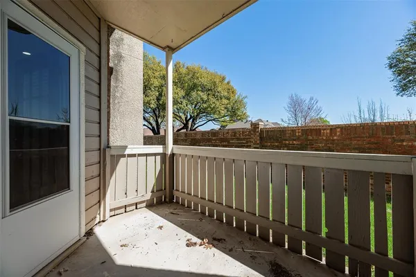 $1,700 | 1700 Amelia Court, Unit 312, Plano, TX 75075