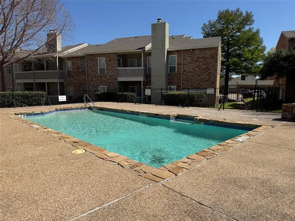 $1,700 | 1700 Amelia Court, Unit 312, Plano, TX 75075