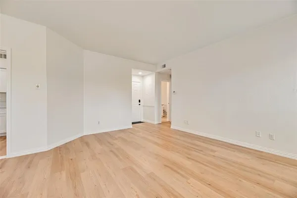 $1,700 | 1700 Amelia Court, Unit 312, Plano, TX 75075