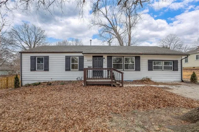 $240,000 | 8819 East 80th Terrace, Raytown, MO 64138