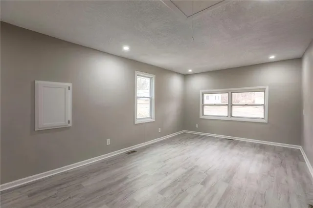 $240,000 | 8819 East 80th Terrace, Raytown, MO 64138