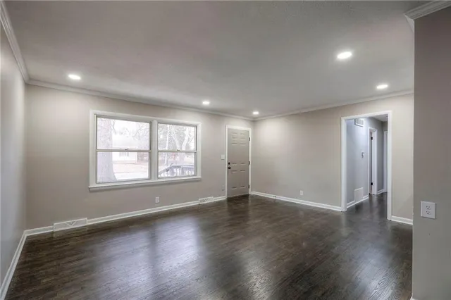 $240,000 | 8819 East 80th Terrace, Raytown, MO 64138