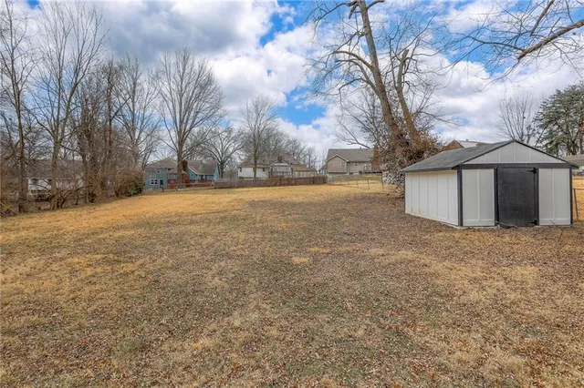 $240,000 | 8819 East 80th Terrace, Raytown, MO 64138