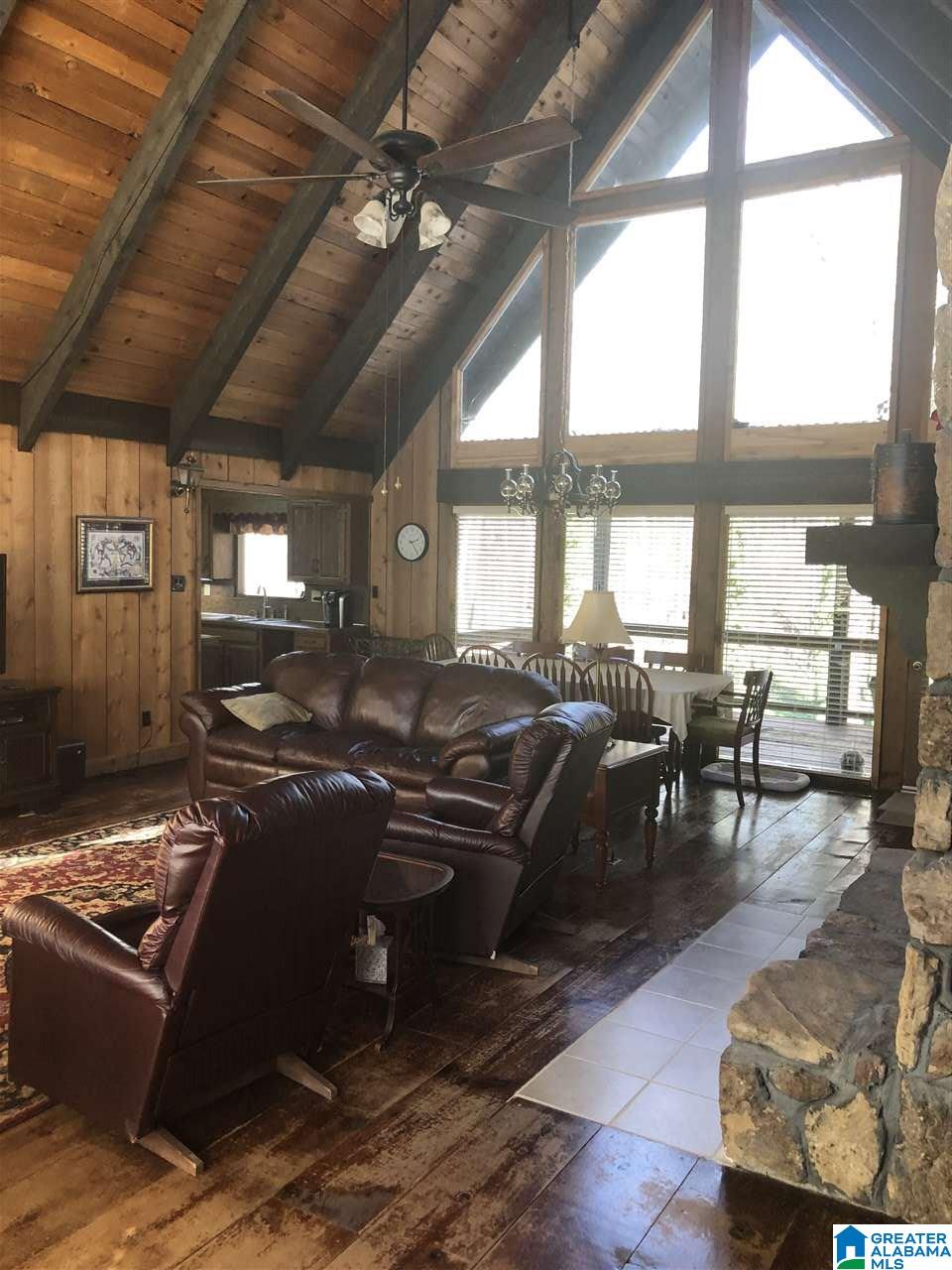 113 Dee Hendrix Road Bessemer, AL 35023 - Photo 4 of 24