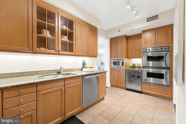 $2,250,000 | 1111 23rd Street Northwest, Unit 3B, Washington, DC 20037