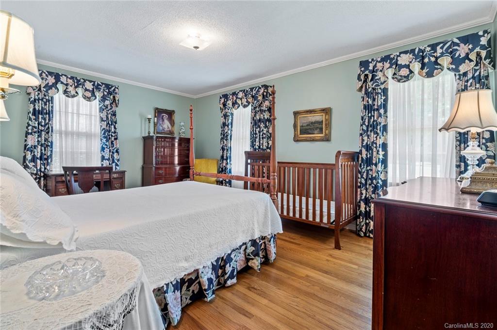 1038 Meadowbrook Road Chester, SC 29706 - Photo 18 of 46 Gallery Image 18