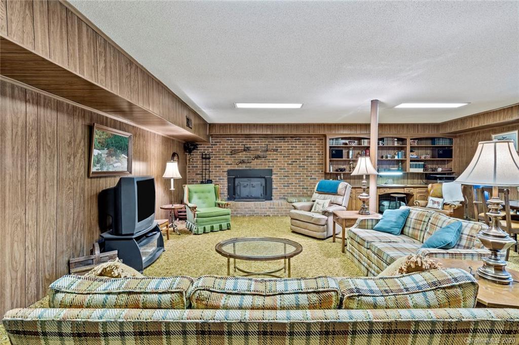 1038 Meadowbrook Road Chester, SC 29706 - Photo 29 of 46 Gallery Image 29