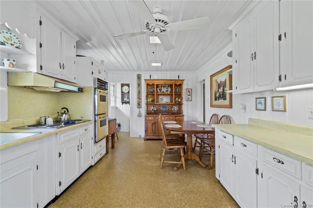 1038 Meadowbrook Road Chester, SC 29706 - Photo 9 of 46 Gallery Image 9