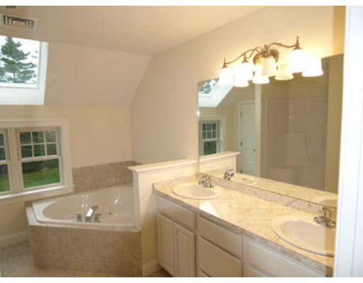 168 River Road West Berlin, MA 01503 - Photo 11 of 13 Gallery Image 11