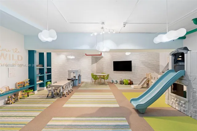 $1,849,000 | 900 Biscayne Boulevard, Unit 2106, Miami, FL 33132