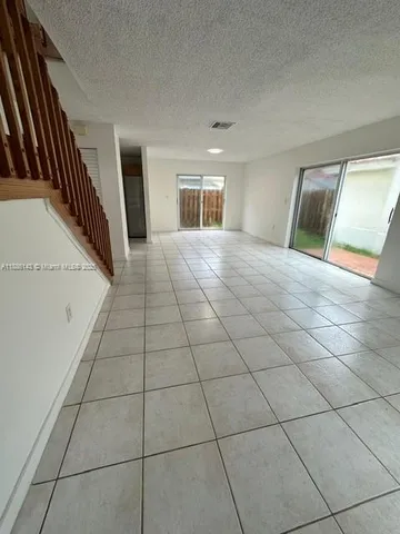 $4,100 | Doral Park, Doral, FL 33178