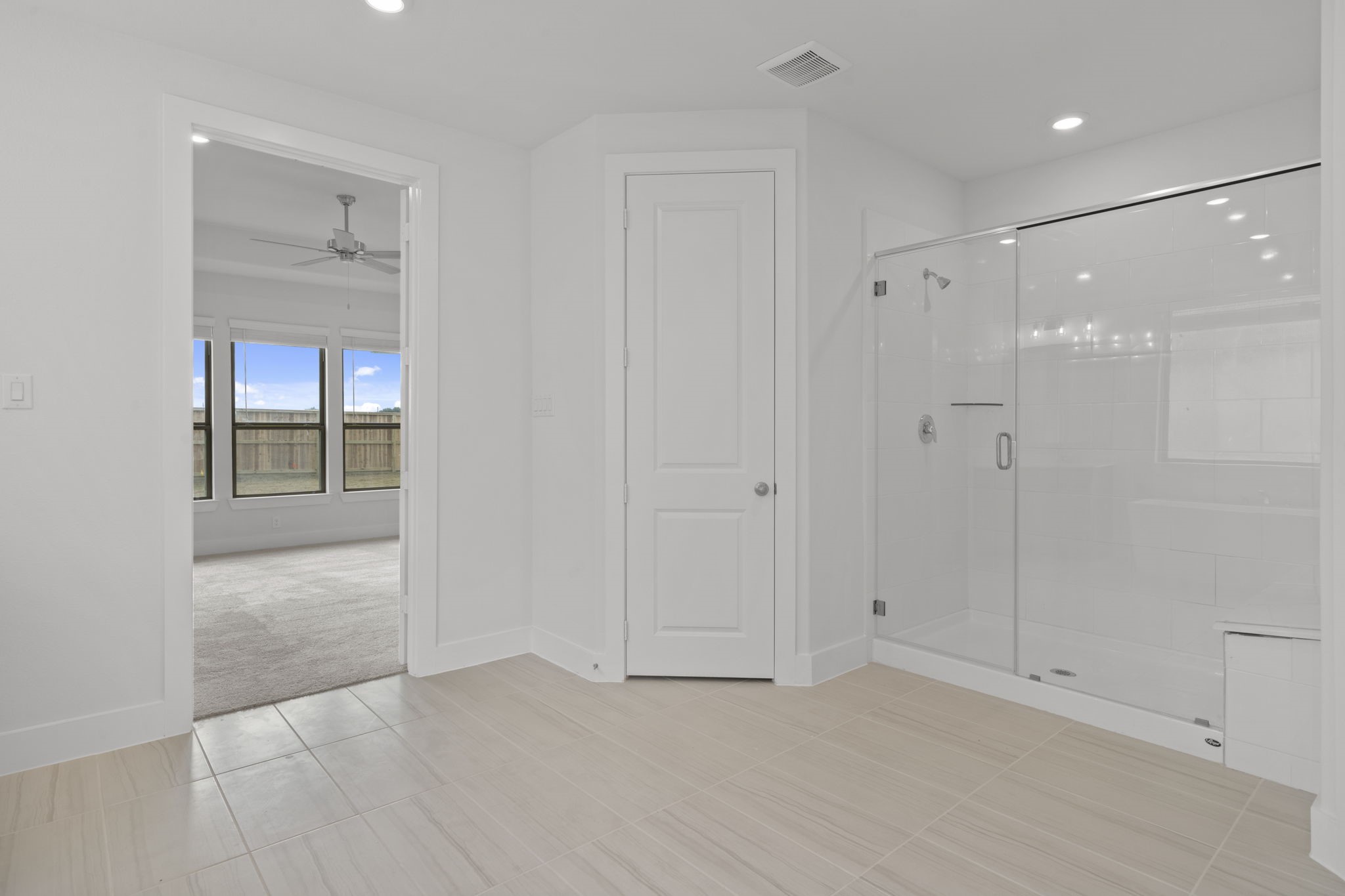644 Cross Timbers Trace Waller, TX 77484 - Photo 18 of 33 a view of an empty room with a window