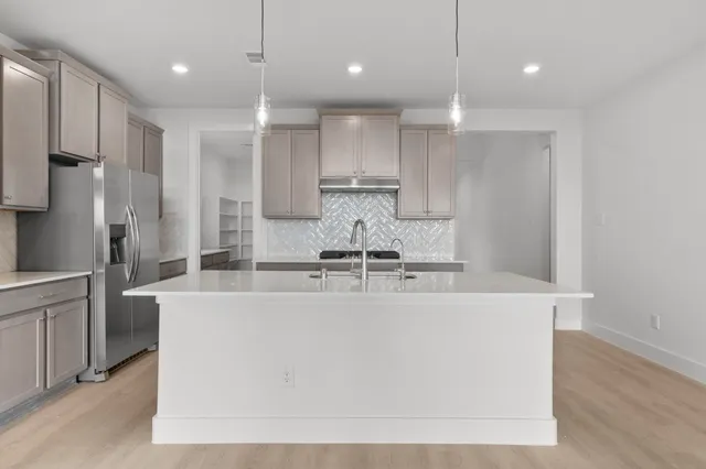 $484,000 | 644 Cross Timbers Trace, Hempstead, TX 77445