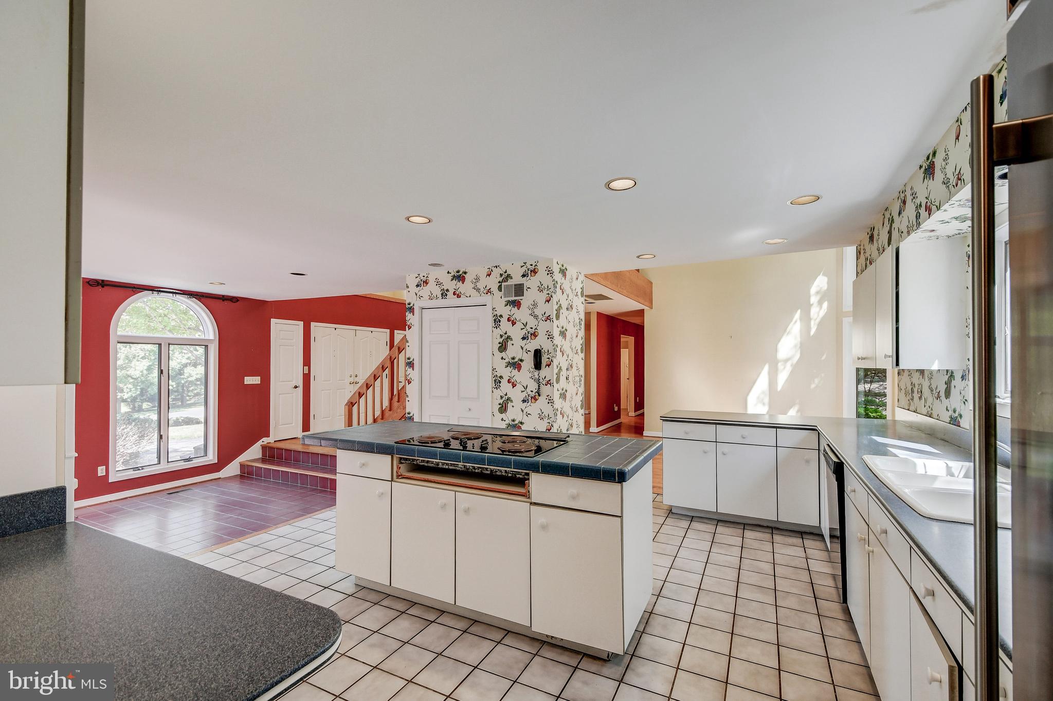 11048 Gaither Farm Road Ellicott City, MD 21042 - Photo 29 of 57 Gallery Image 29