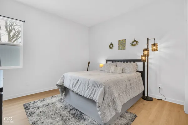 $405,000 | 2122 Woodlawn Avenue, Indianapolis, IN 46203