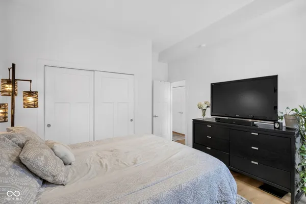 $405,000 | 2122 Woodlawn Avenue, Indianapolis, IN 46203