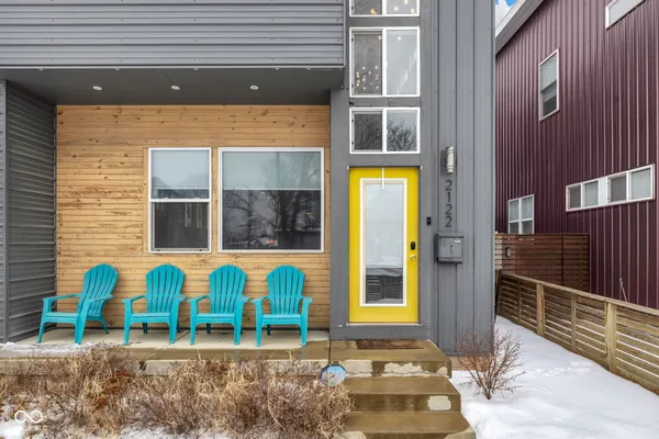 $405,000 | 2122 Woodlawn Avenue, Indianapolis, IN 46203