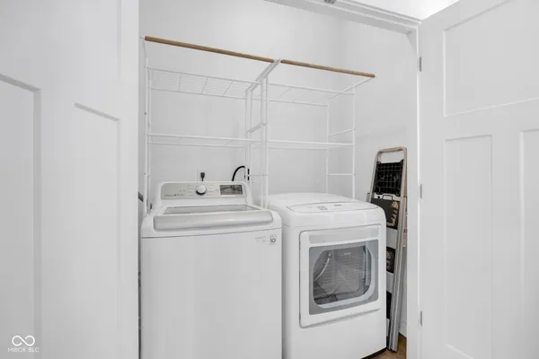 $405,000 | 2122 Woodlawn Avenue, Indianapolis, IN 46203