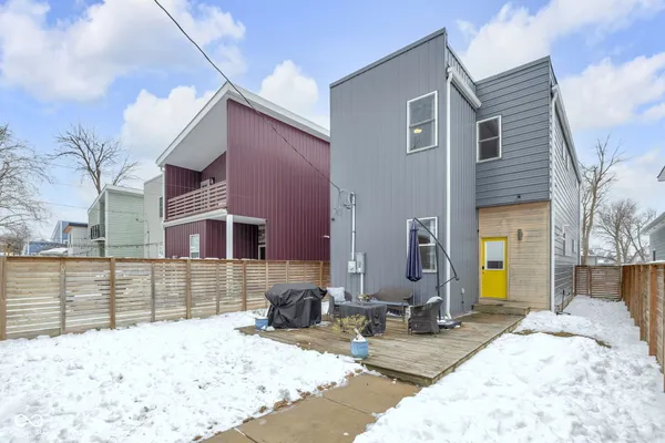 $405,000 | 2122 Woodlawn Avenue, Indianapolis, IN 46203