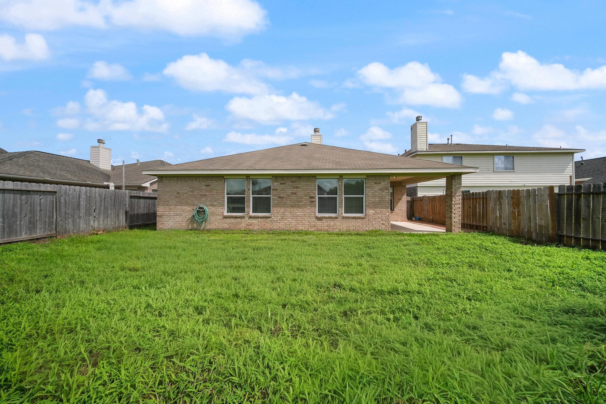 5015 Bridgecrossing Court Spring, TX 77379 - Photo 11 of 25
