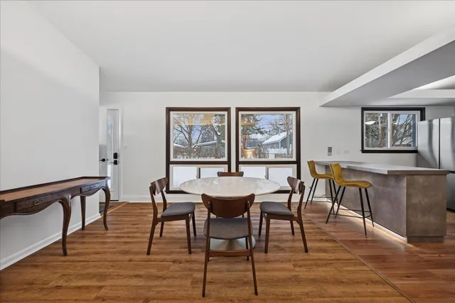 $545,000 | 908 Holmes Avenue, Deerfield, IL 60015