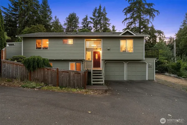 $950,000 | 1611 Northeast Perkins Way, Shoreline, WA 98155
