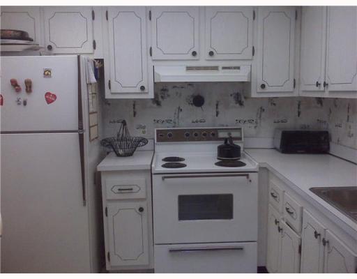 731 Flanders P Delray Beach, FL 33484 - Photo 3 of 7 Additional Photo