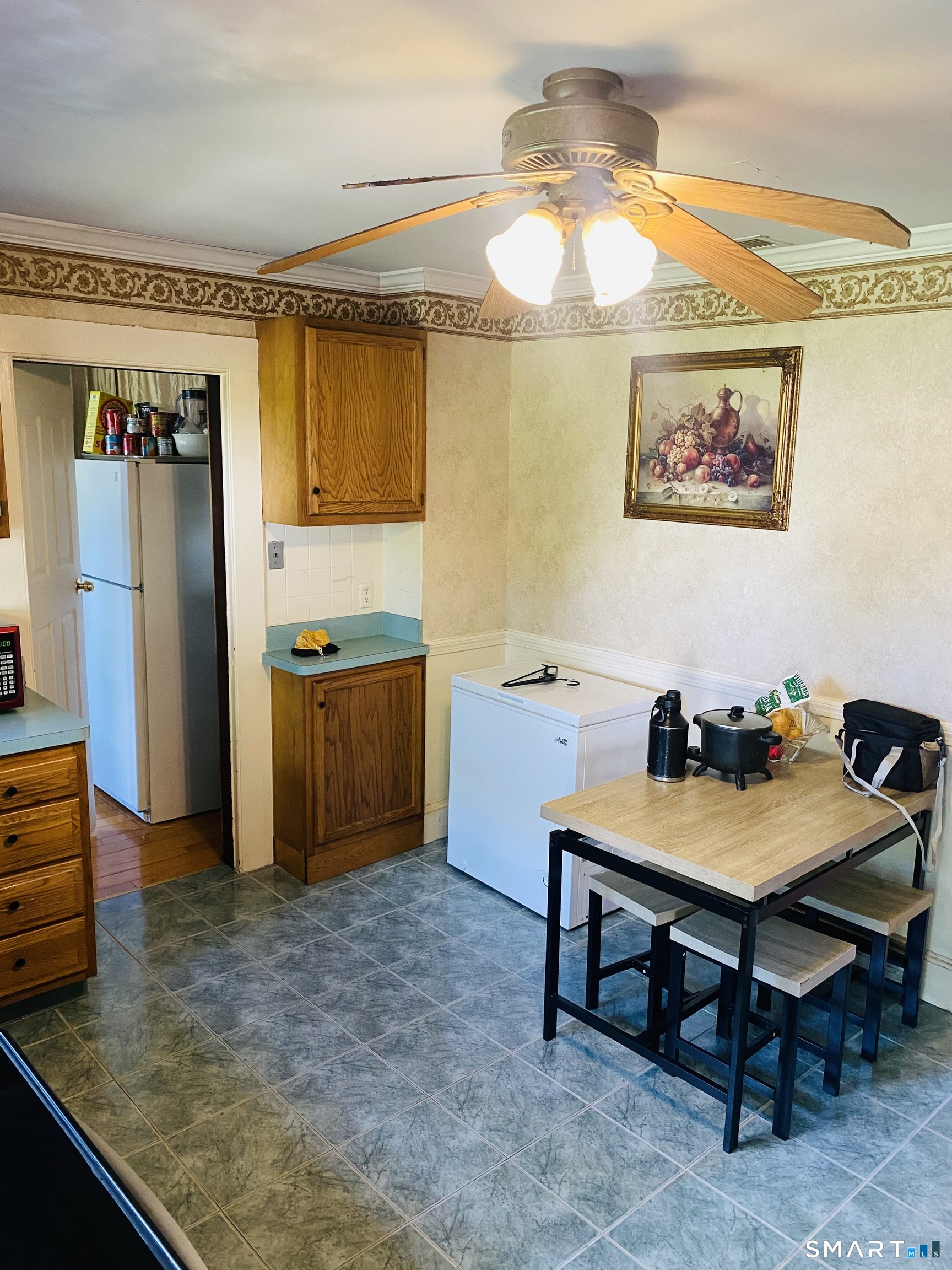 152 Delaware Avenue Waterbury, CT 06708 - Photo 12 of 40