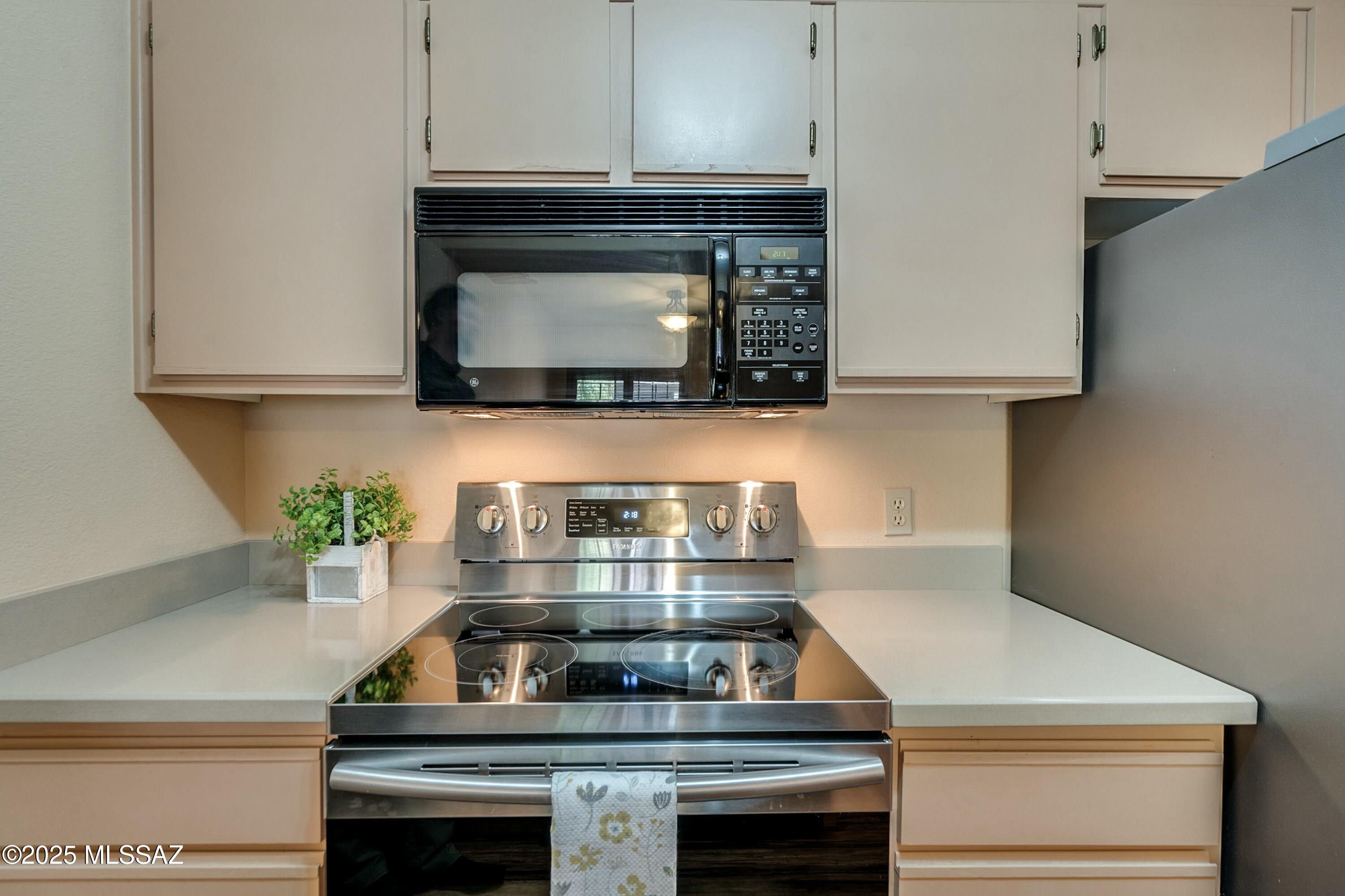 5751 North Kolb Road, Unit 19205 Tucson, AZ 85750 - Photo 12 of 39 Gallery Image 12