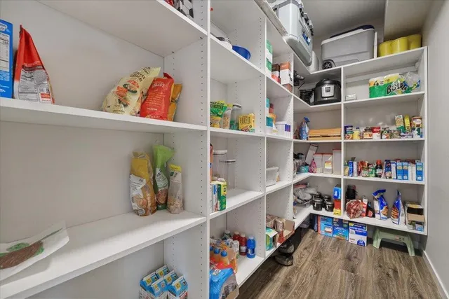 $914,900 | 21823 South Harrison Road, Edwall, WA 99008