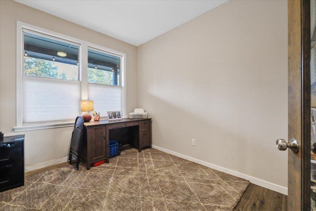 21823 South Harrison Road Edwall, WA 99008 - Photo 19 of 46