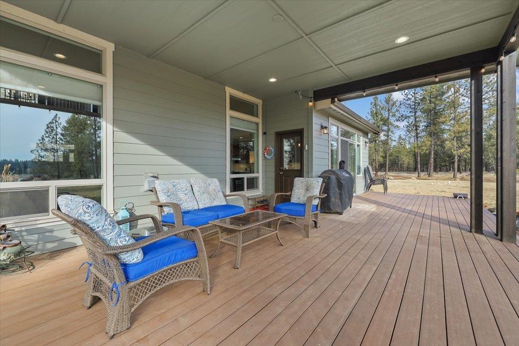 21823 South Harrison Road Edwall, WA 99008 - Photo 38 of 46
